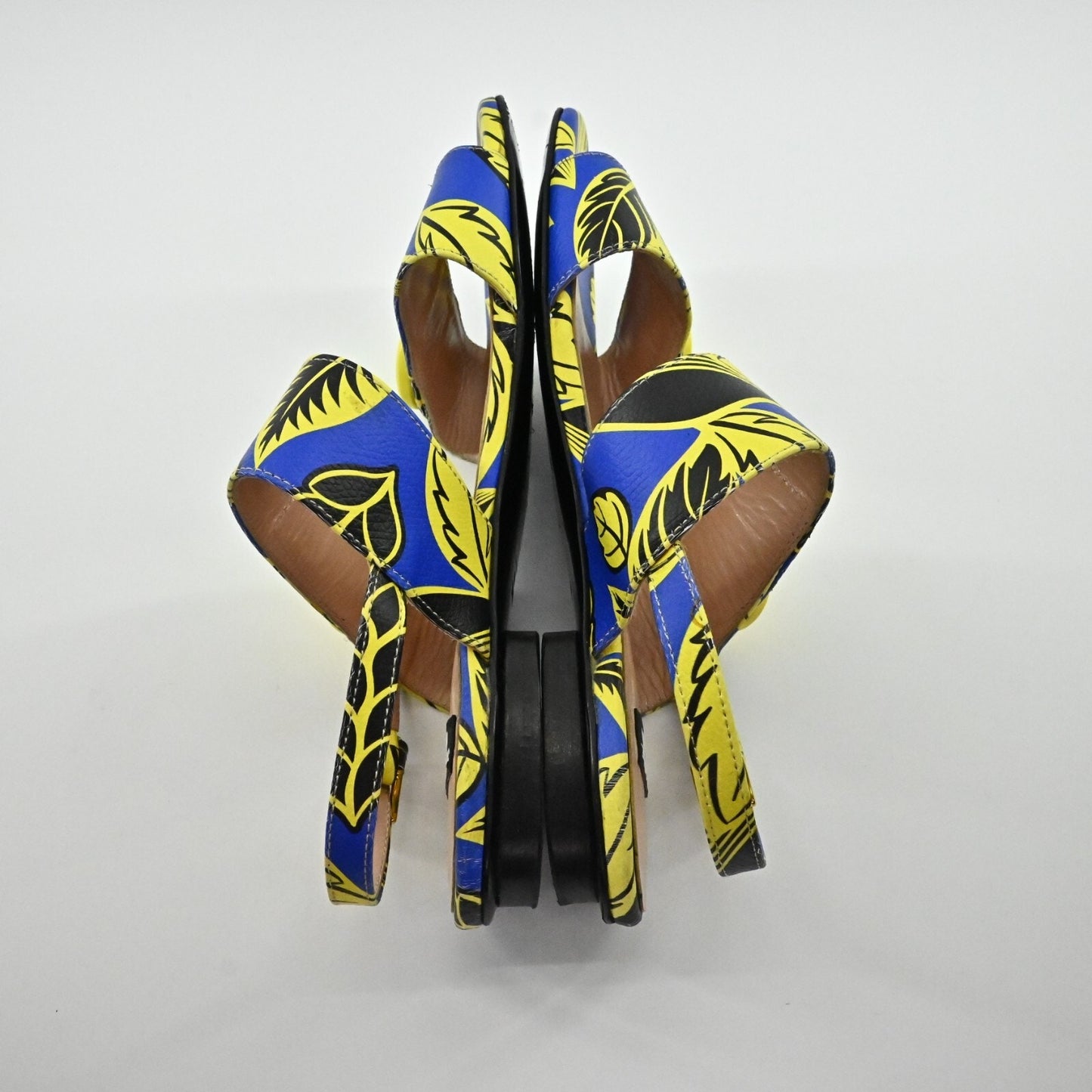 MOSCHINO Sandals Womens Size 35 Boutique Blue Yellow Leaf Print Strappy Shoe