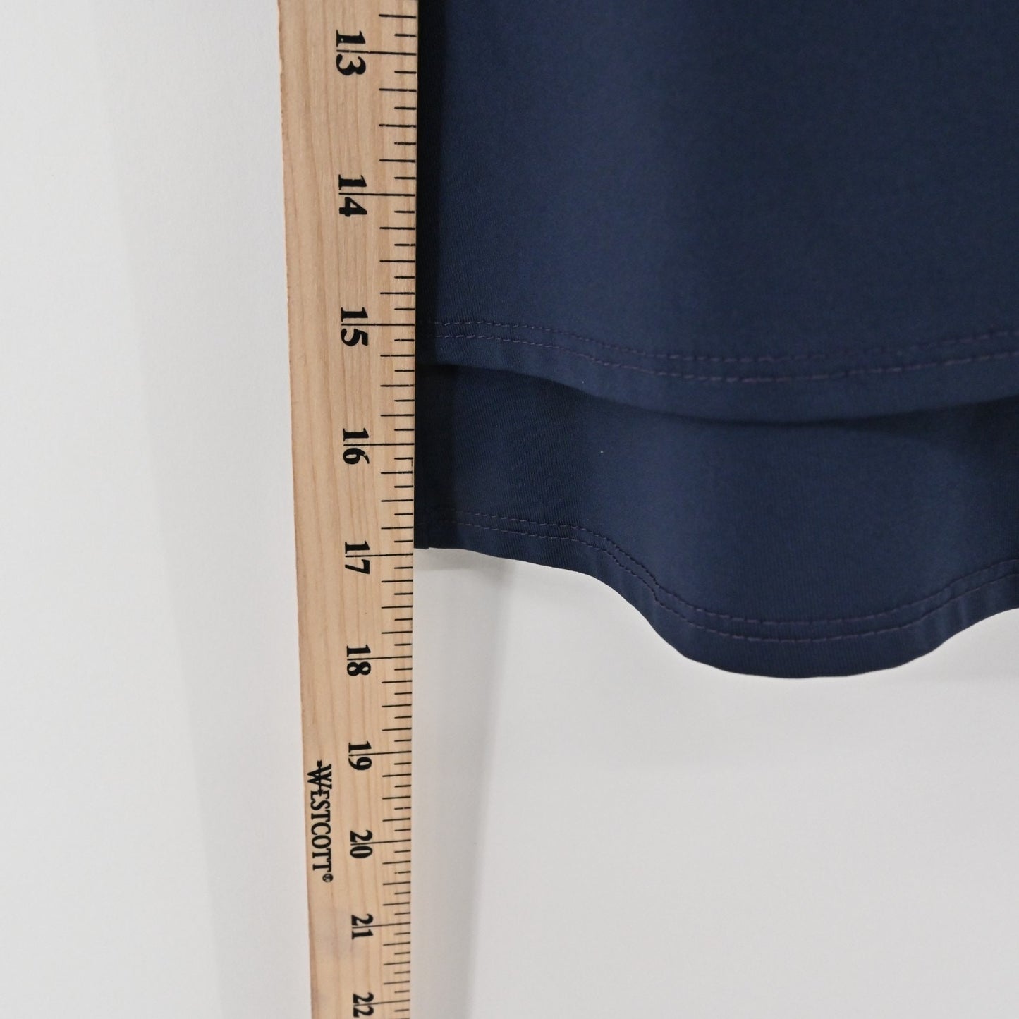 Lucky in Love Scallop Short Golf Skort Size L Navy Tennis Athletic Pickle Ball