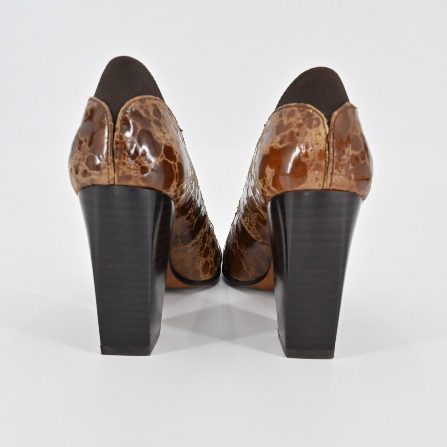 DONALD J PLINER Heels Womens Sz 6 Casey Brown Round Embossed Leather Block Pumps