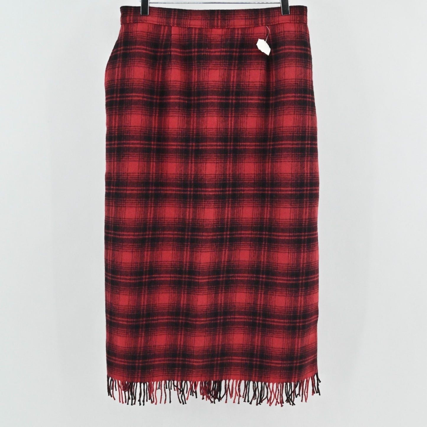 VTG Woolrich Womens Wool Plaid Skirt 16 Midi Red Black Fringe Deadstock Holiday