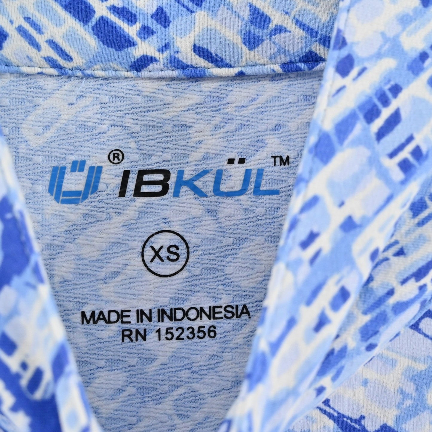 IBKUL Short Sleeve Golf Top Size XS Liz Denim Golf Tennis Pickleball COOLING