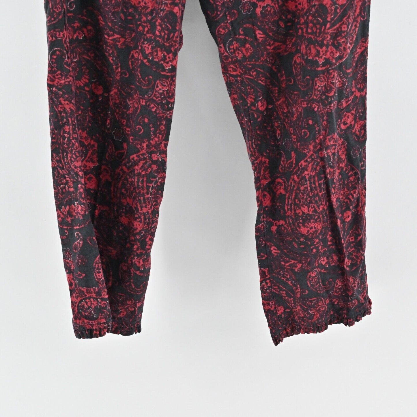 SOFT SURROUNDINGS Pajamas Womens Size M Red Paisley Cotton Elastic Waist Pants