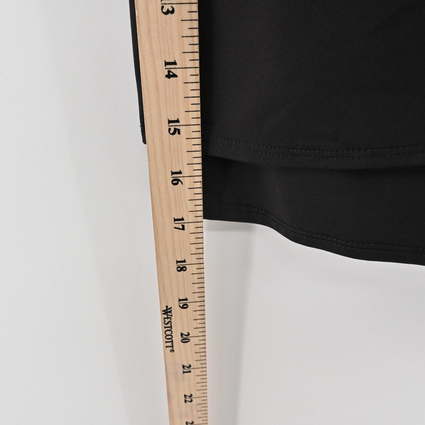 Lucky in Love Scallop Short Golf Skort Size L Black Tennis Athletic Pickle Ball