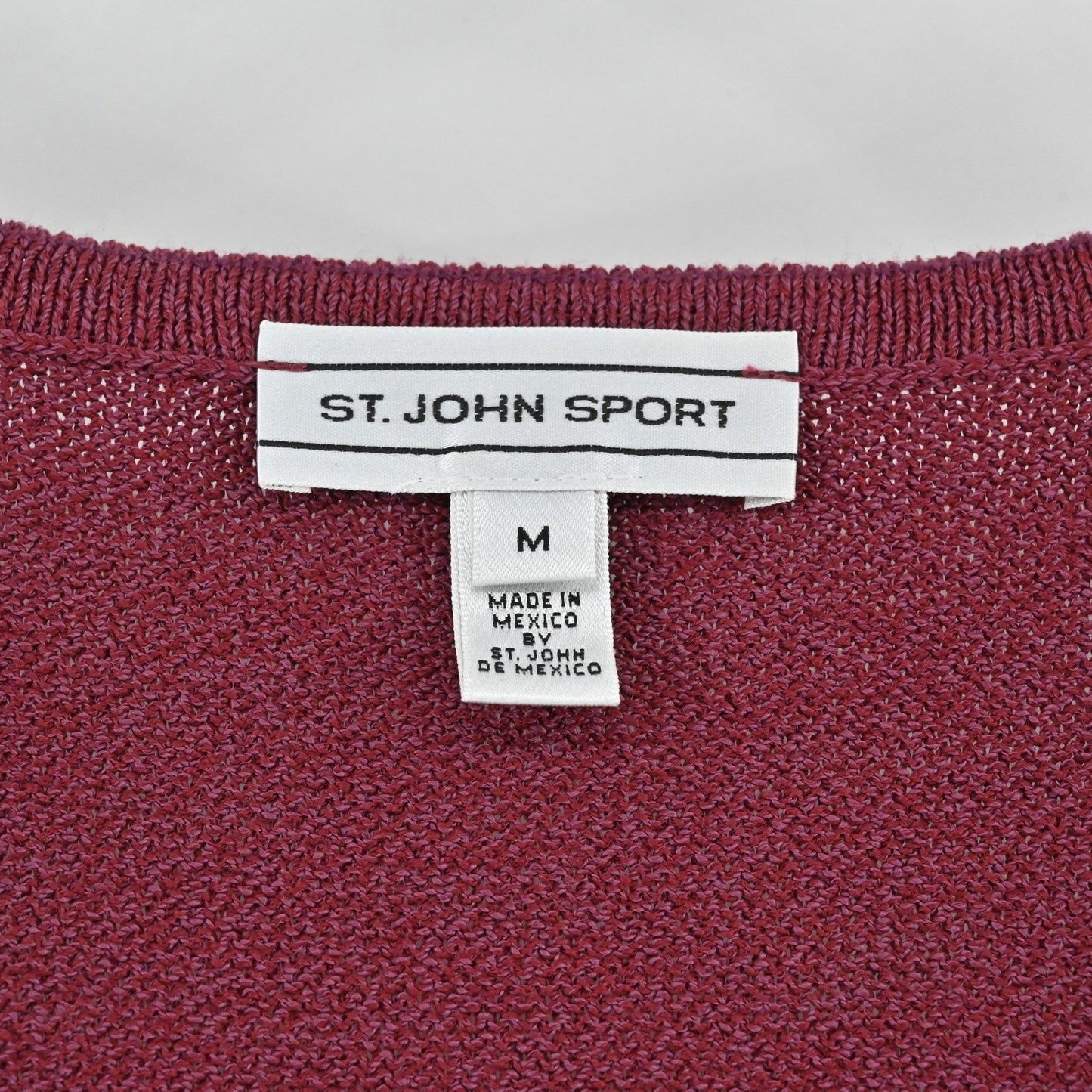 Vtg St John Womens Wool Knit Top Size M Burgundy Quiet Luxury Refined Dog Show
