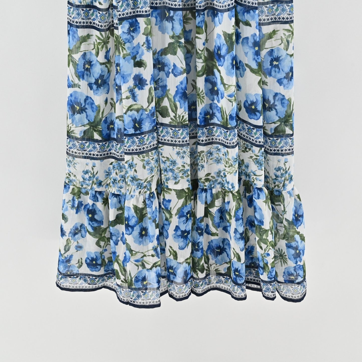 Moon River Ruffled Floral Print Maxi Dress Size L Blue Multi Sleeveless Cut Out