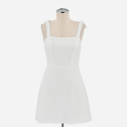 BCBGENERATION Dress Size 0 White Eyelet Cotton Skater Tie Shoulders Bridal NEW