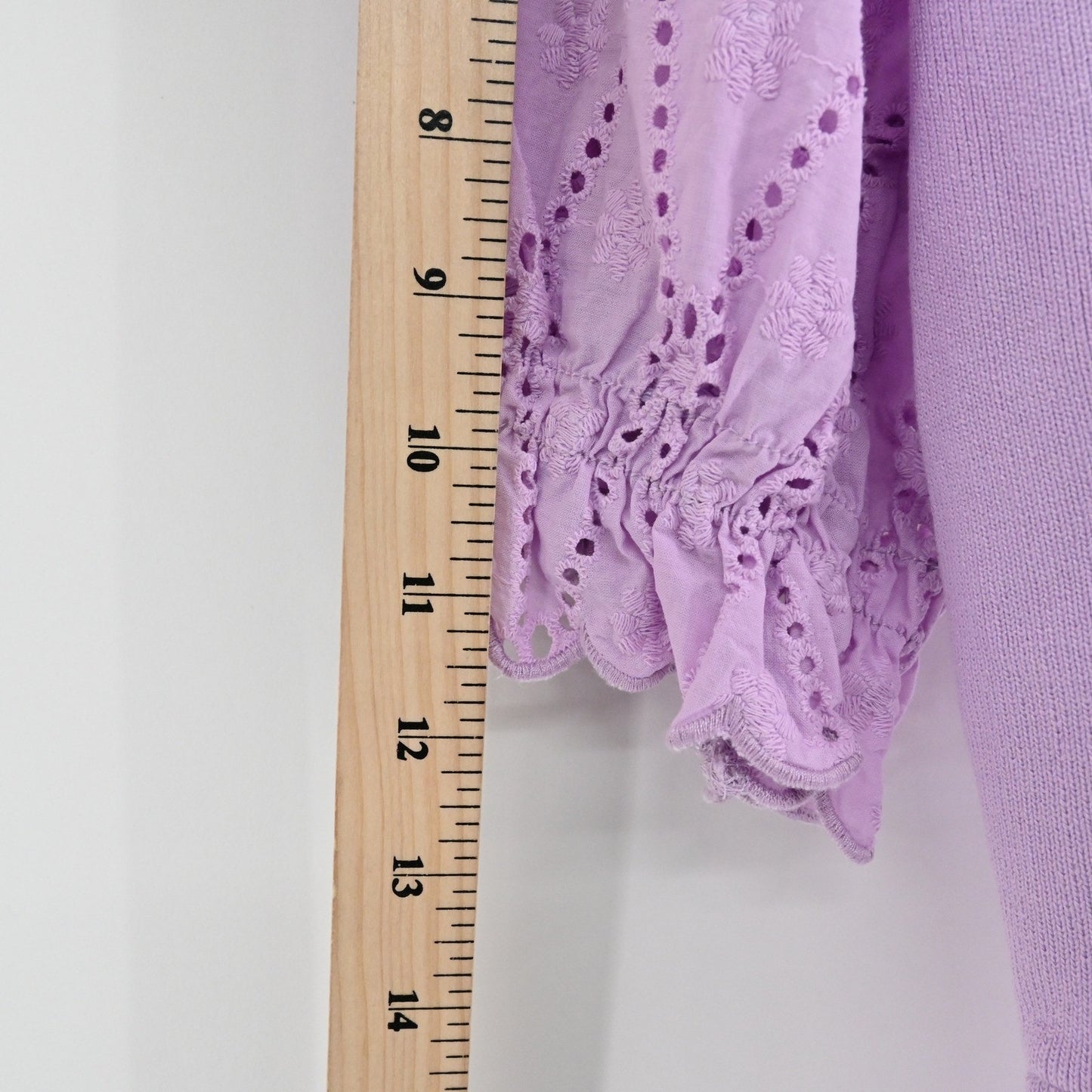 English Factory Womens Eyelet Mixed Media Knit Top Size S Lilac Puff Sleeve