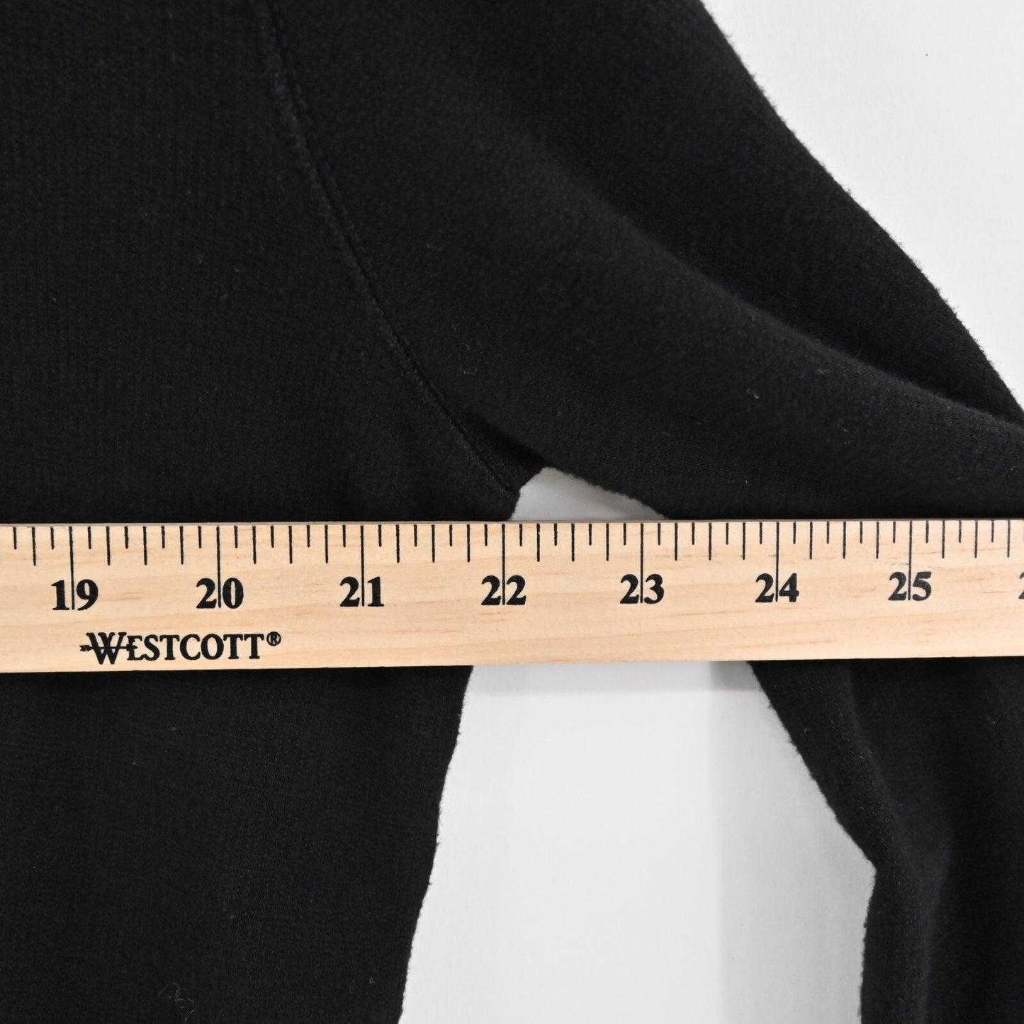 MONROW Top Womens Sz L Black Long Sleeve Scoop Neck Stretch Capsule Quiet Luxury