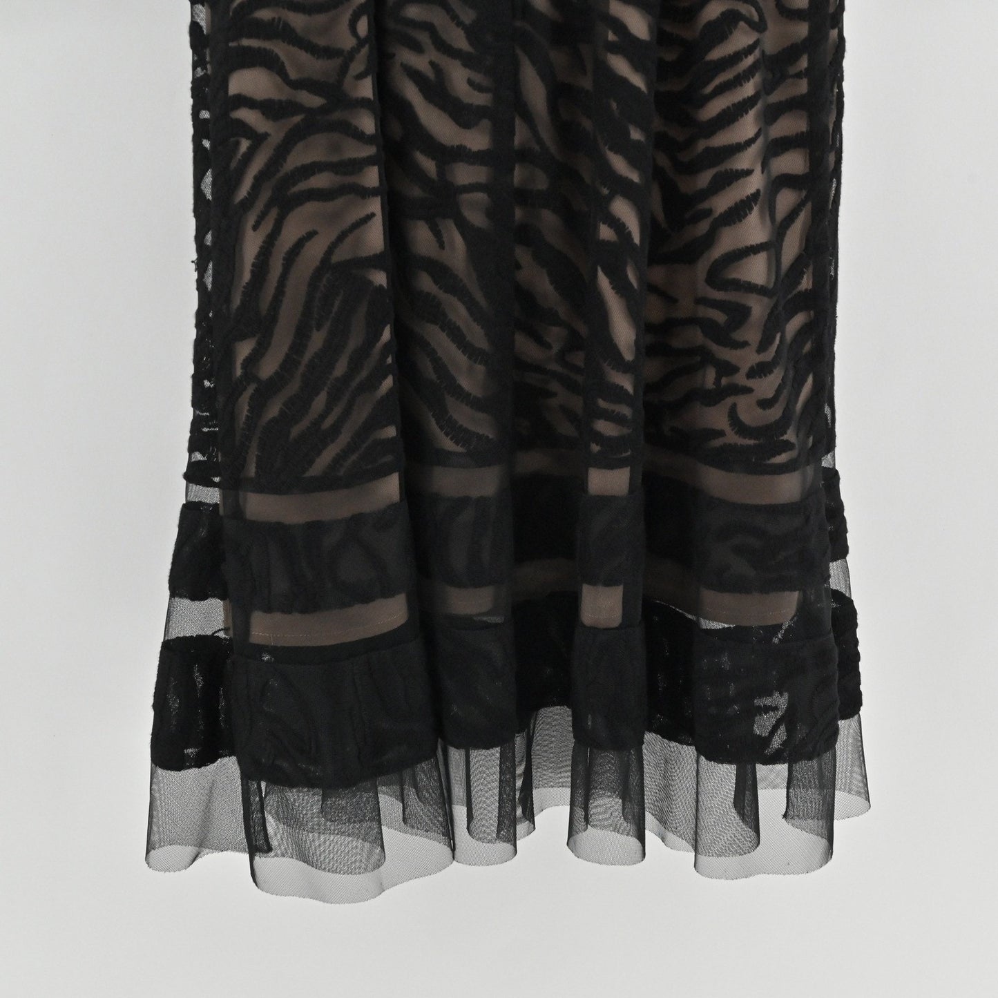 BCBGMAXAZRIA Velvet Burnout Midi Dress Sz 0 Zebra Black Lace Cocktail Whimsical