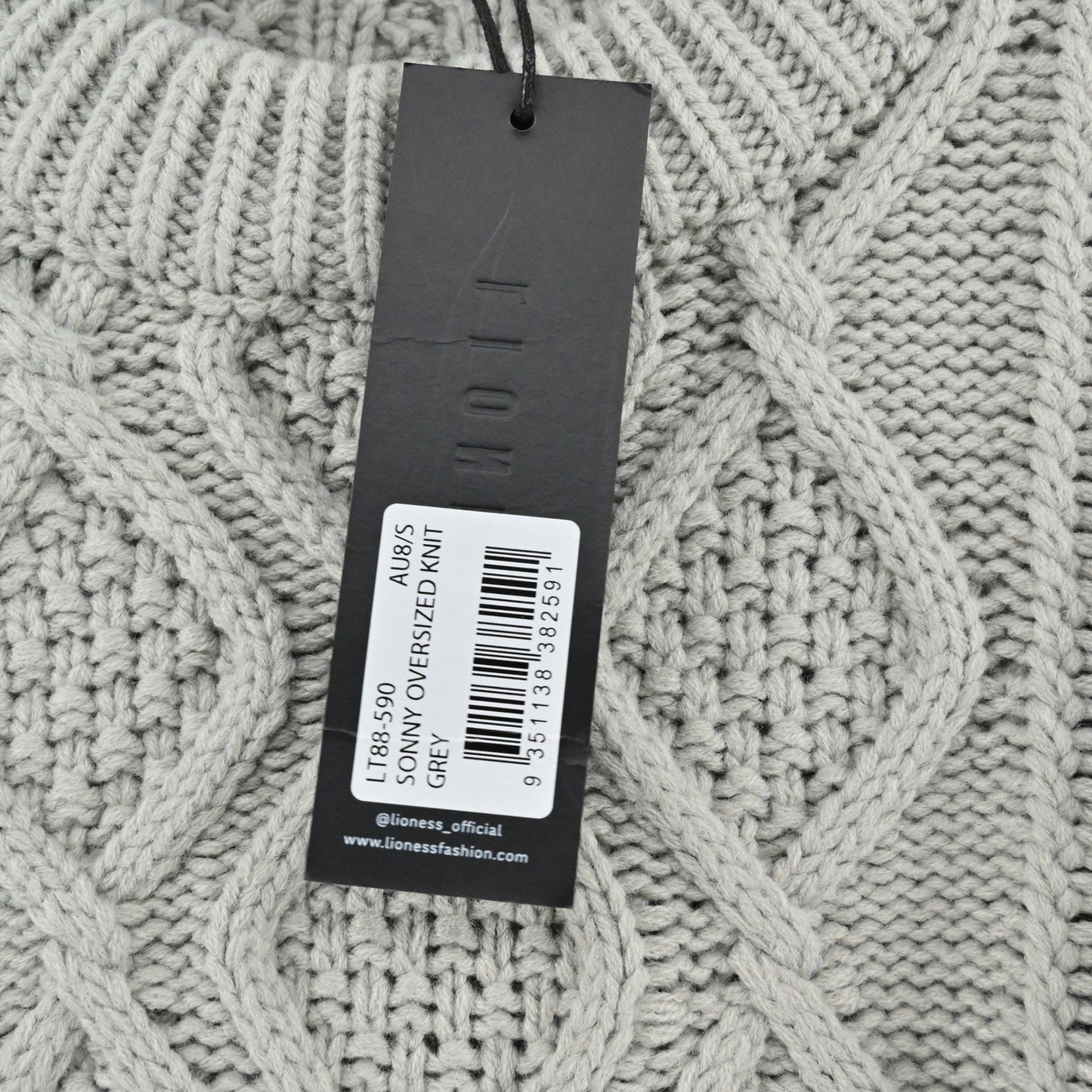 LIONESS Womens Sonny Oversized Knit Sweater Size S Cable Fisherman Cozy Revolve
