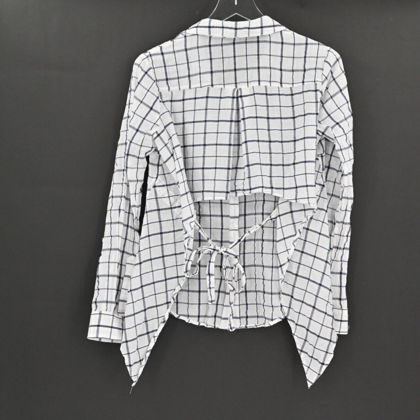 ELIZABETH JAMES Top Womens Sz XS Thatcher Button Down Shirt White Plaid Tie Back