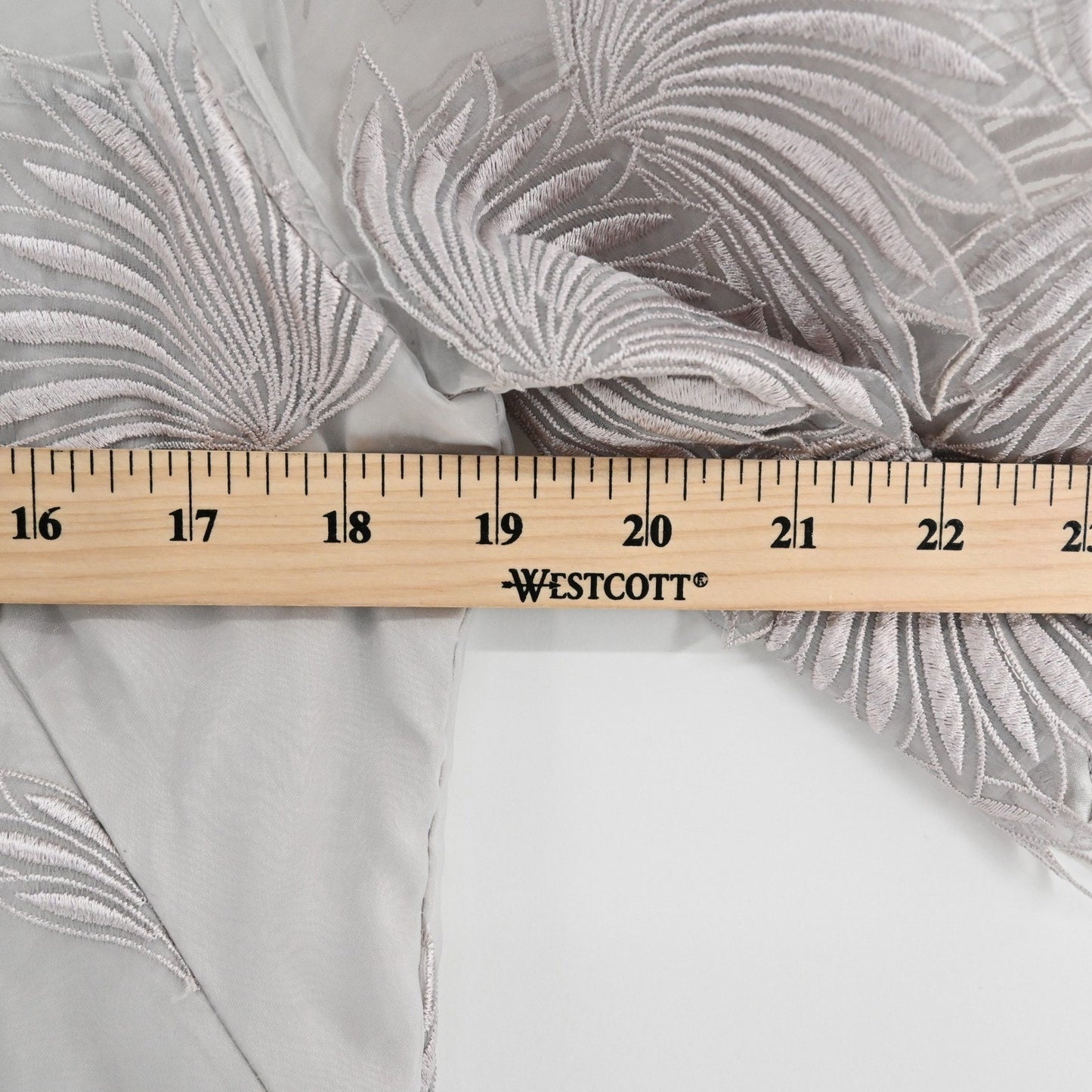 Yoana Baraschi Cocktail Dress Size 8 Gray Sheer Overlay Floral Embroidered