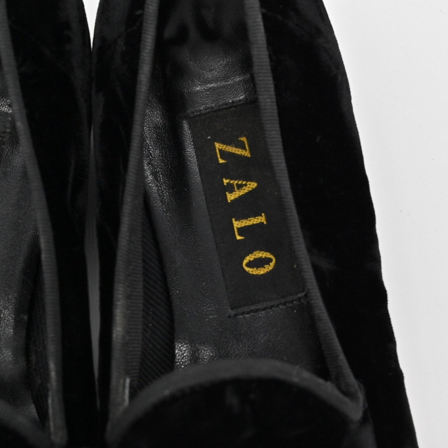 Vtg ZALO Womens Embroidered Holiday Flats Sz 7 Black Velvet Cat DogFestive 90s