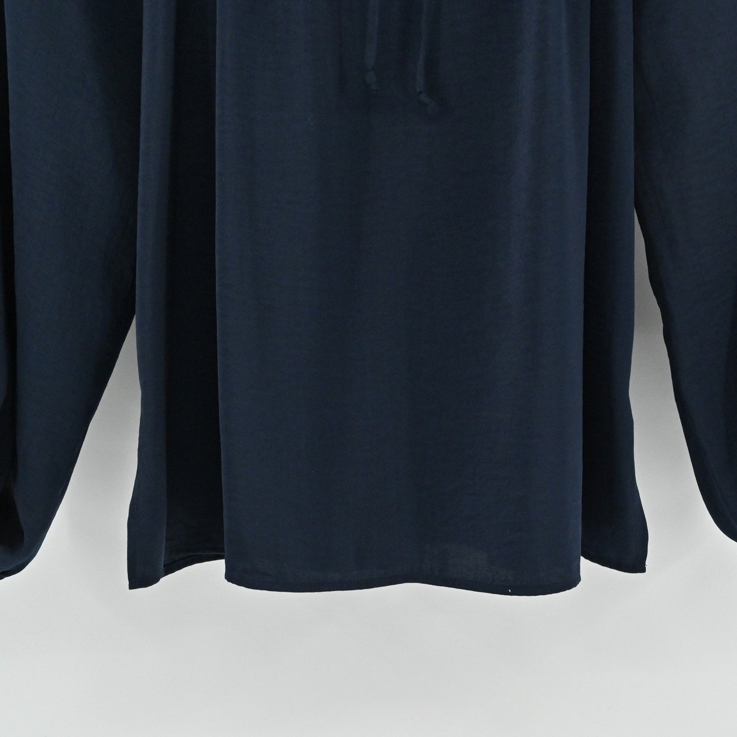 KOBI HALPERIN Womens Caprice Tie Neck Blouse Sz XS Navy Romantic Long Sleeve Top
