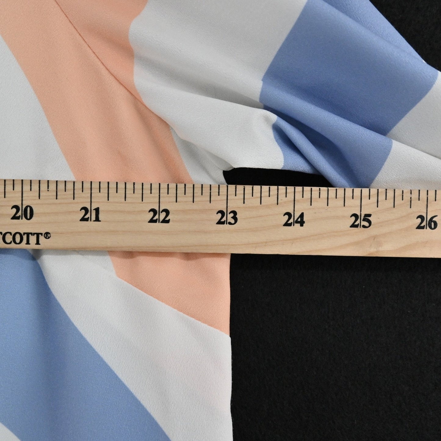 Sail to Sable Charade Maxi Dress Size L Caftan Pastel Long Sleeve Chevron STS