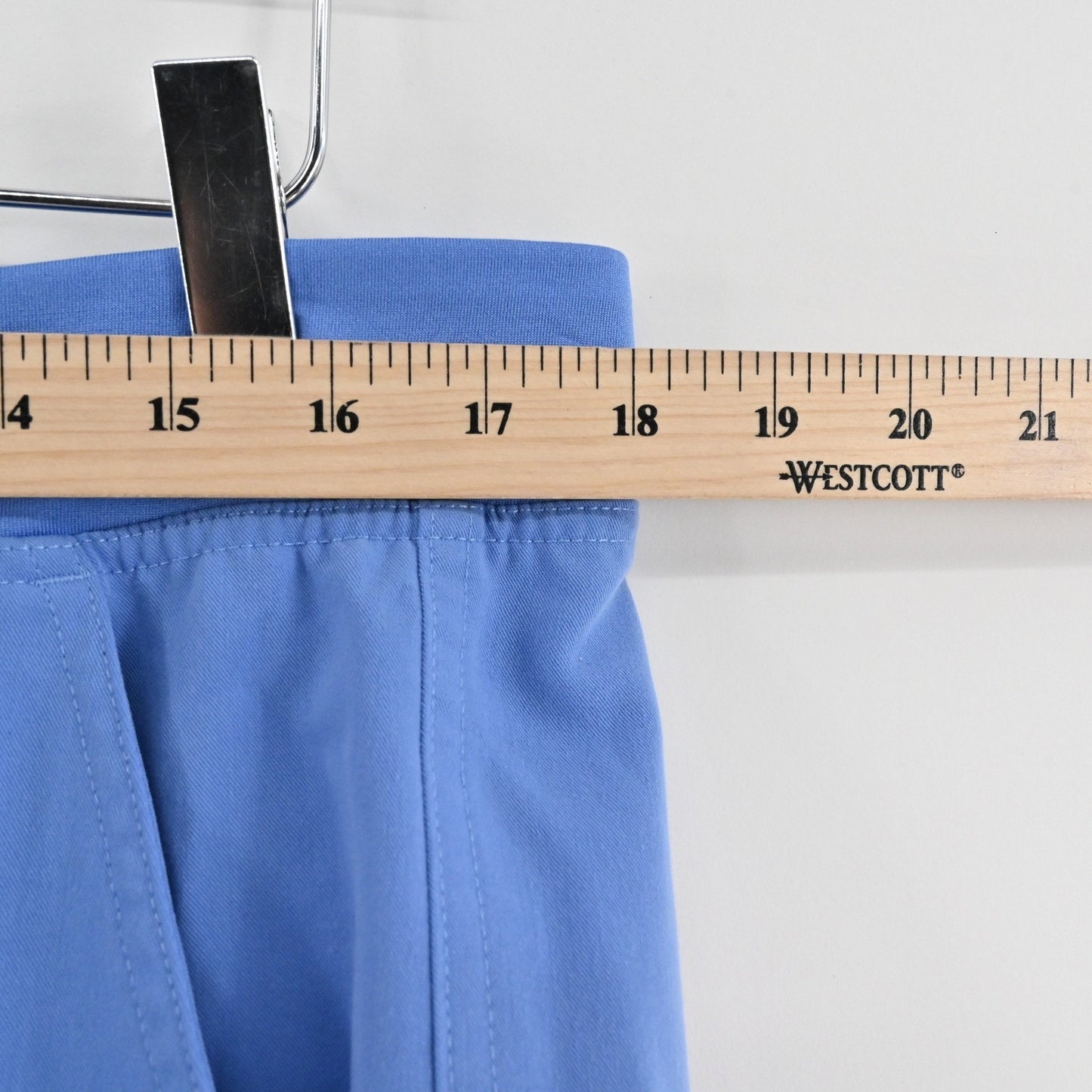 FIGS Mens Axim Technical Collection Scrub Pants Size L Short Blue Cargo T2001S