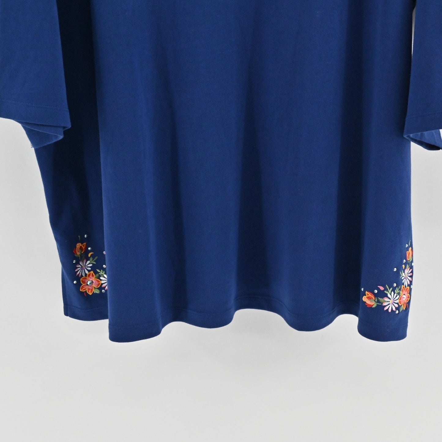Quacker Factory Womens Spring is in the Air Split Neck Top Size 3X Embroidered