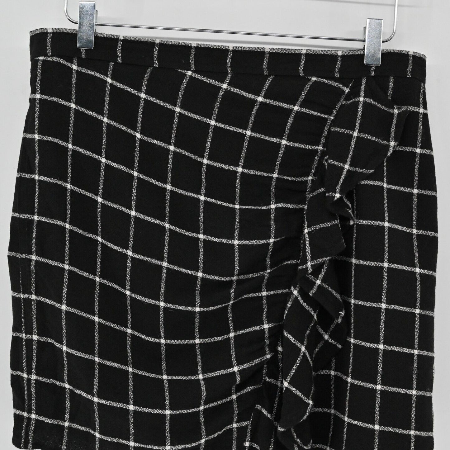 MADEWELL Skirt Womens Sz 10 Windowpane Check Ruffle Front Black White Wool Blend