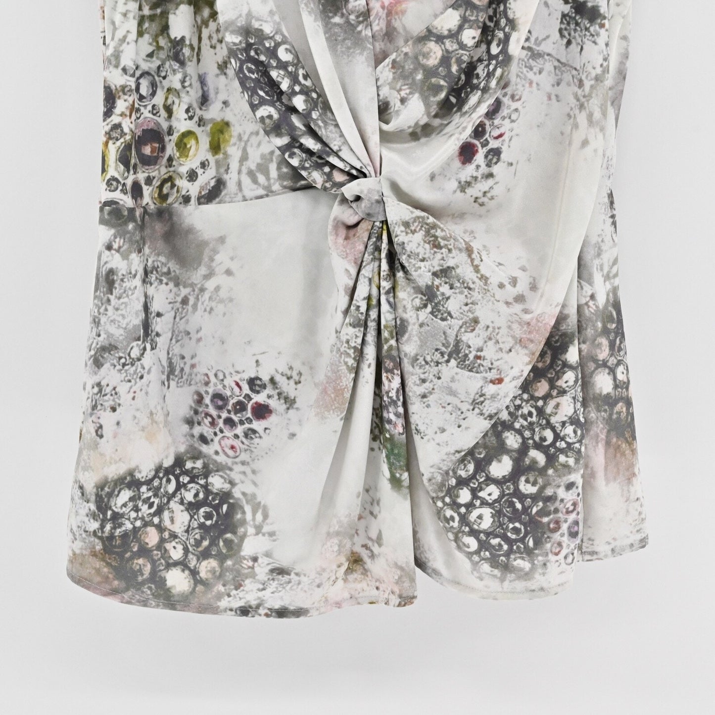 ST JOHN Womens Silk Twist Front Top Size 8 Gray Pink V Neck Sleeveless Career