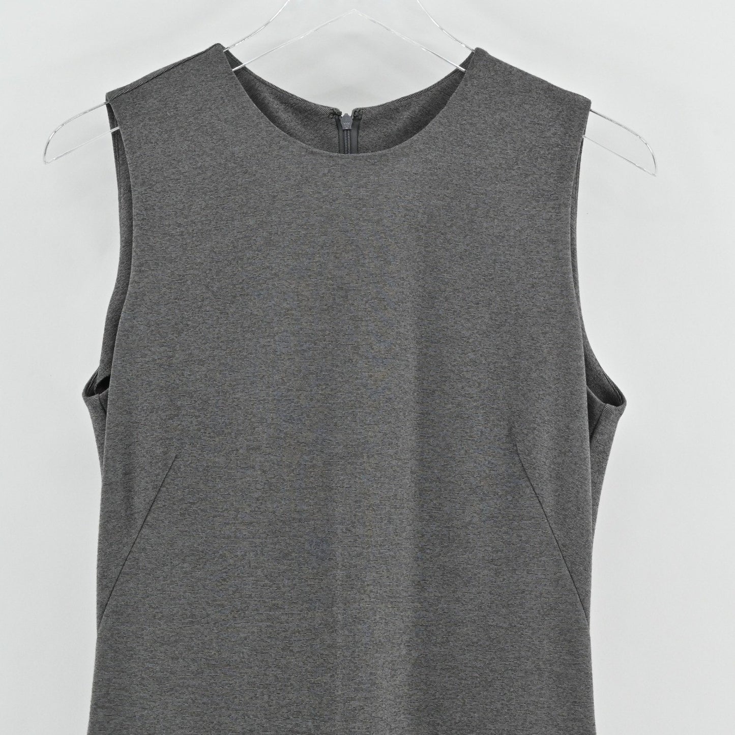 J McLaughlin Gray Sleeveless Dress Size M Quiet Luxury Fitted Career Casual Chic