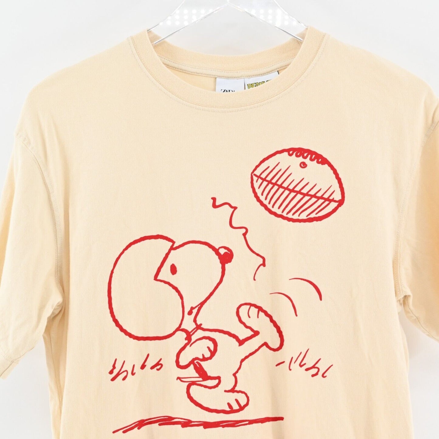ZARA Top Womens Sz S Snoopy Peanuts Red Play Ball Graphic Tee Vanilla Football