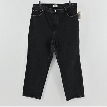 Lynn's Closet Boutique Abercrombie & Fitch black ankle straight jeans with distressed hem and five-pocket design