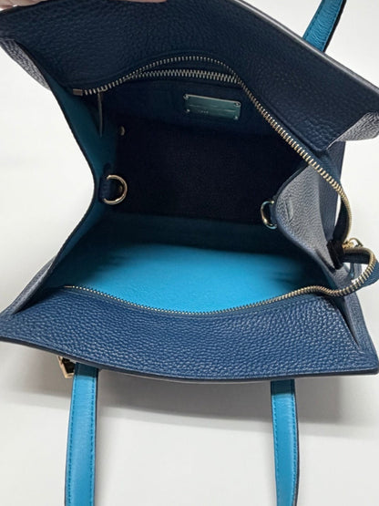 Lynn's Closet Boutique Salvatore Ferragamo Amy small blue pebbled leather tote bag interior view