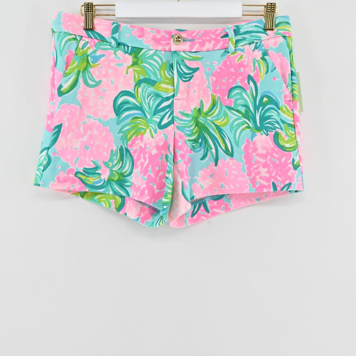 Lynn's Closet Boutique Lilly Pulitzer Callahan shorts in Ibiza Pineapple Shake print with pink and turquoise pattern