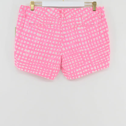Lynn's Closet Boutique Lilly Pulitzer Callahan shorts in Pascha Pink Feelin Beachy abstract grid print, back view.
