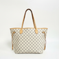 Lynn's Closet Boutique Louis Vuitton Neverfull MM tote in Damier Azur canvas with honey patina vachetta leather trim.