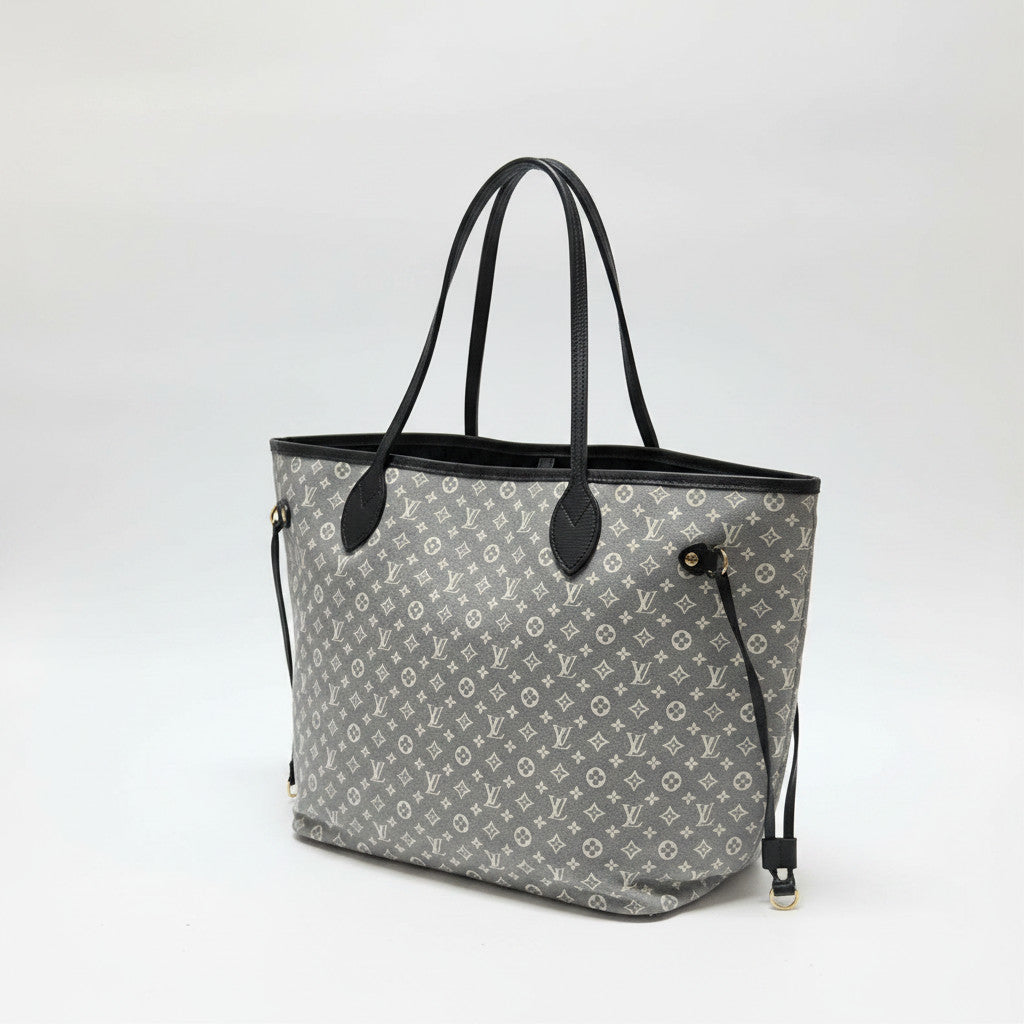 Lynn's Closet Boutique LOUIS VUITTON Neverfull MM navy monogram Idylle canvas shoulder tote bag with leather trim