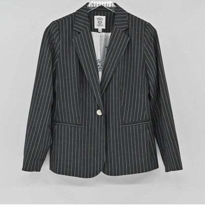 Lynn's Closet Boutique charcoal grey pinstripe blazer with single-button closure and structured lapels