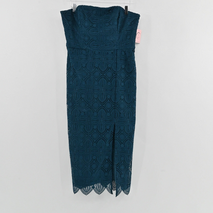 Lynn's Closet Boutique Trina Turk teal lace midi dress with strapless bodice, front slit, and scalloped hem.