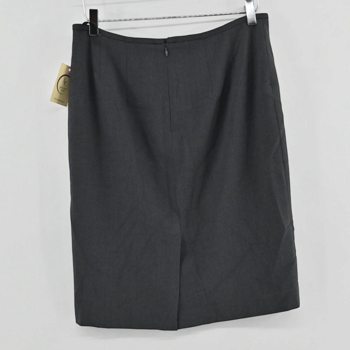 Lynn's Closet Boutique charcoal gray tailored pencil skirt from a Calvin Klein suit set with a back vent