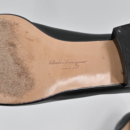 Lynn's Closet Boutique Salvatore Ferragamo pump shoe sole showing Made in Italy branding and low block heel