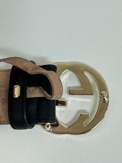 Lynn's Closet Boutique Gucci black calfskin leather belt with gold-toned distressed Interlocking G buckle
