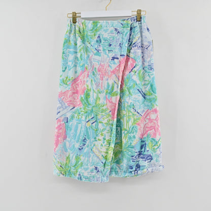 Lynn's Closet Boutique Lilly Pulitzer terry cloth spa towel wrap with a vibrant tropical print and elastic waistband.