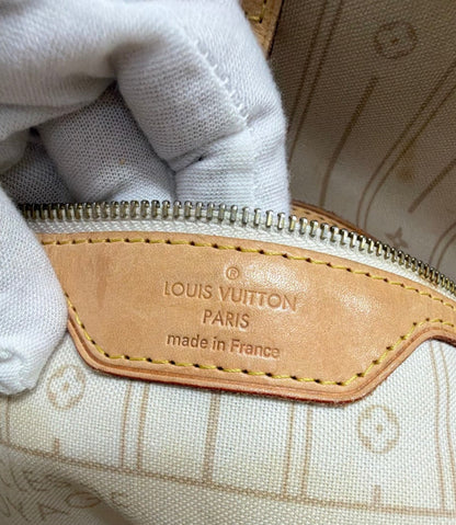 Lynn's Closet Boutique Louis Vuitton Neverfull MM interior leather heat stamp with Paris made in France branding