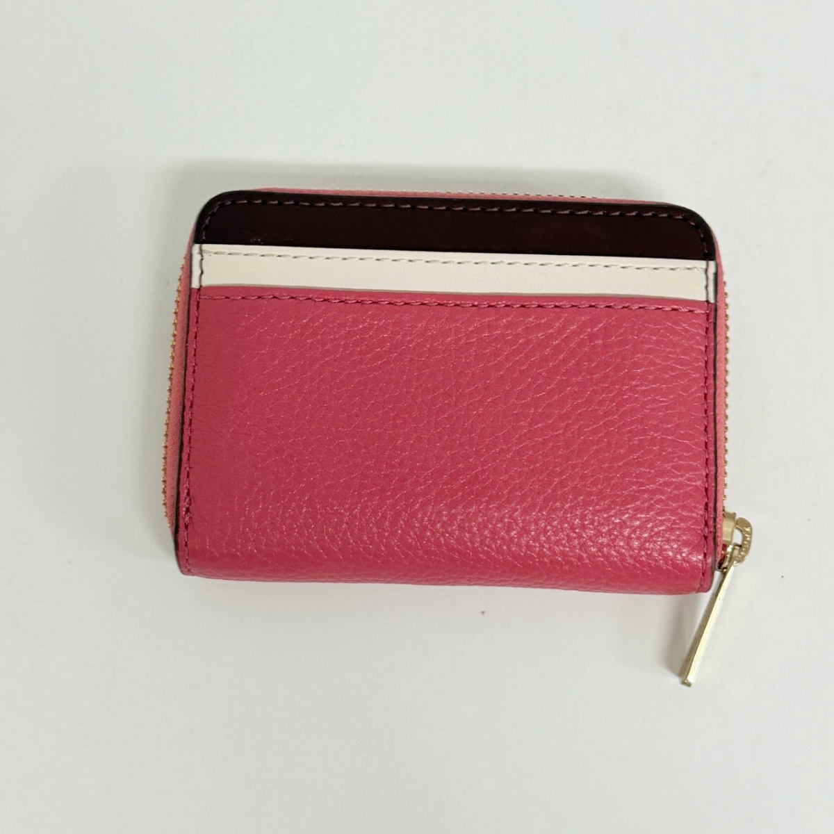 Lynn's Closet Boutique Michael Kors Jet Set Travel card case in red, white, and berry pebbled leather with gold zip.