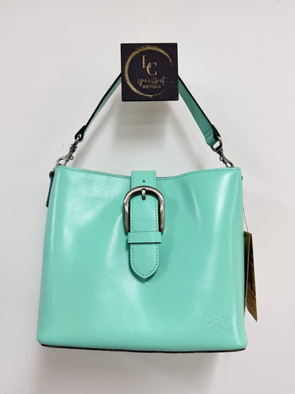 Lynn's Closet Boutique Patricia Nash Irving bucket bag in mint leather with a silver buckle closure and top handle.
