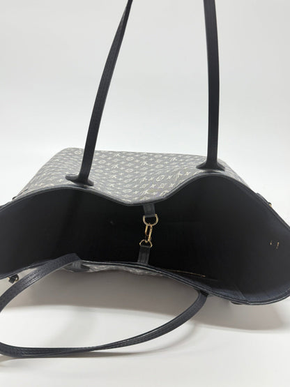Lynn's Closet Boutique navy blue Louis Vuitton Neverfull MM tote in Monogram Idylle canvas with dark leather trim