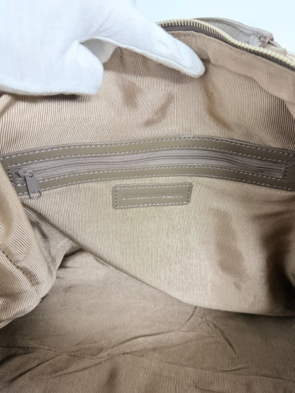 Lynn's Closet Boutique Sondra Roberts brown woven patent bag interior with fabric lining and zippered pocket