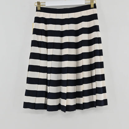 Lynn's Closet Boutique Ellen Tracy knee-length pleated skirt in navy and cream horizontal stripes