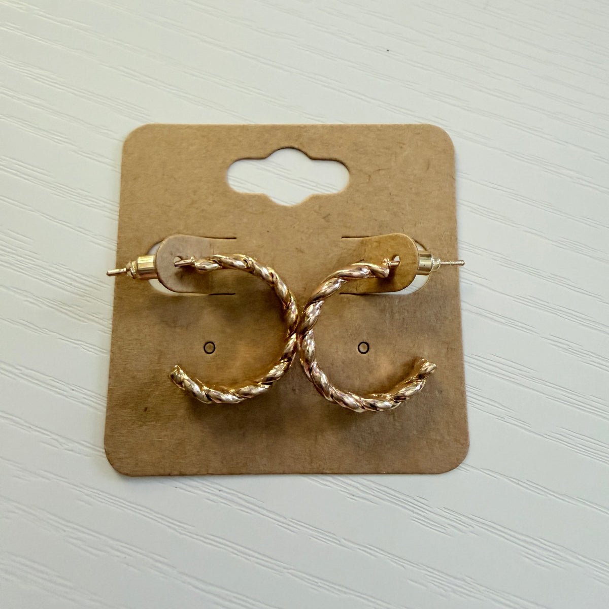 Gold chain link hoop earrings