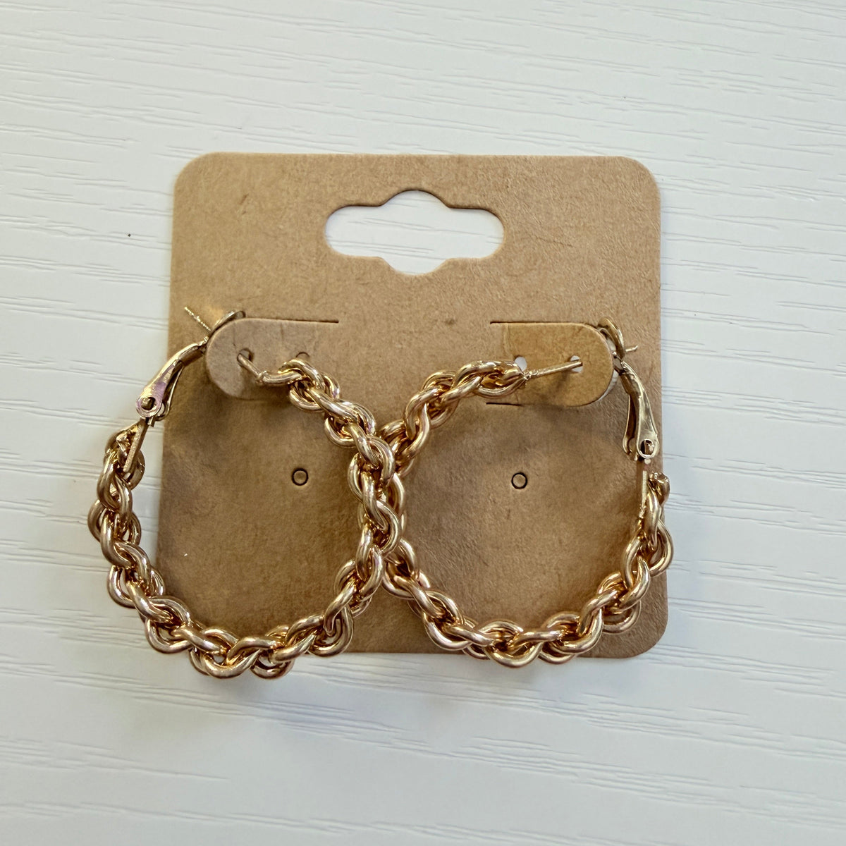 Gold rope chain hoop earrings